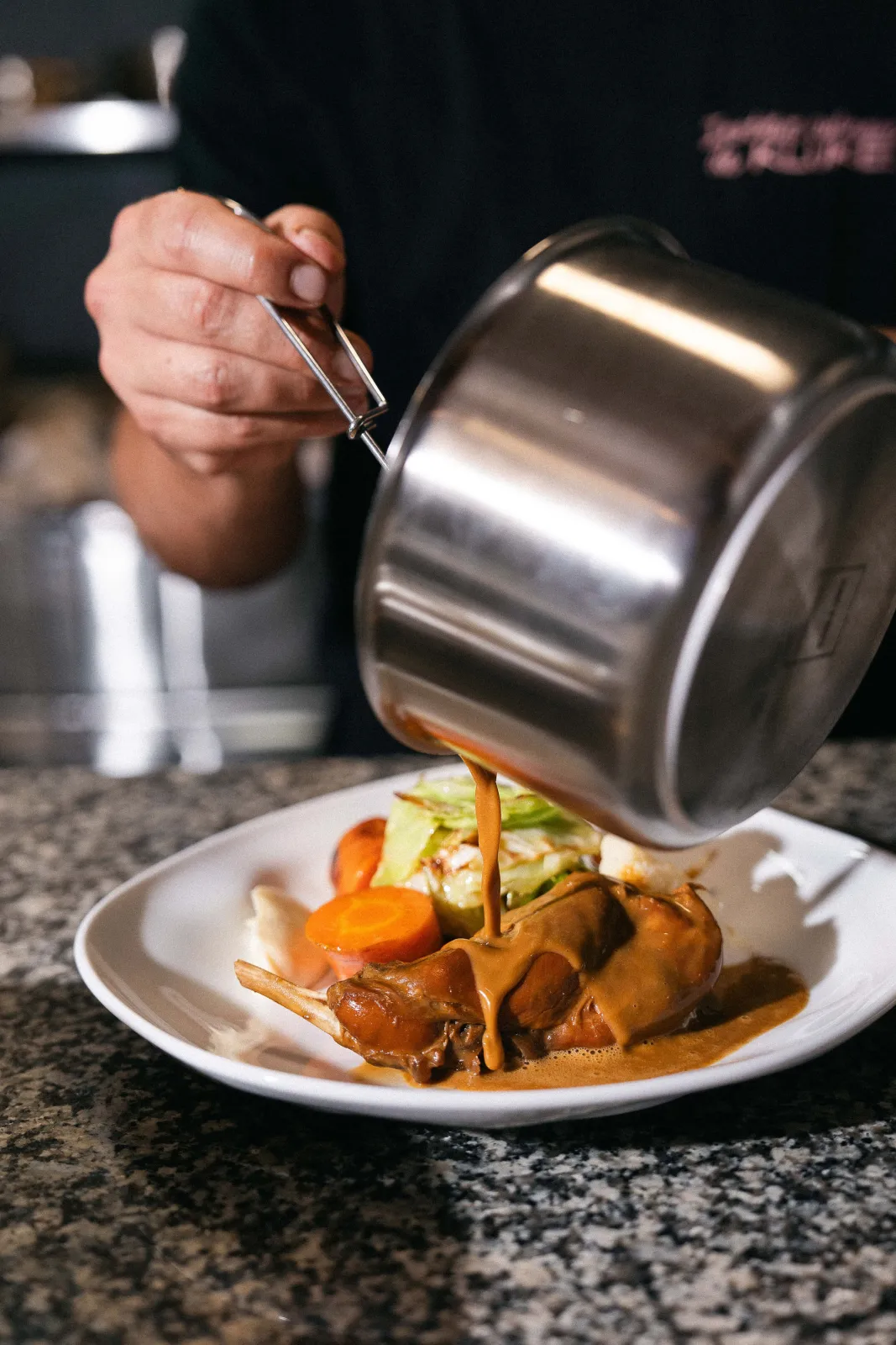 Finishing a dish with sauce